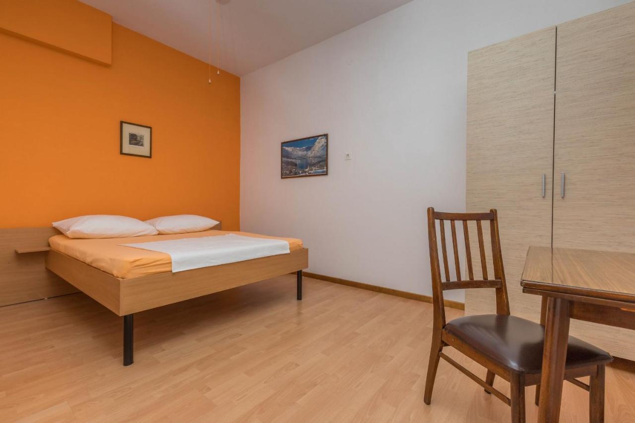 Apartman Lux1 Selce Exterior foto